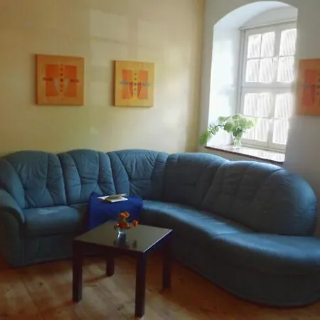 Schlosshof Apartment *